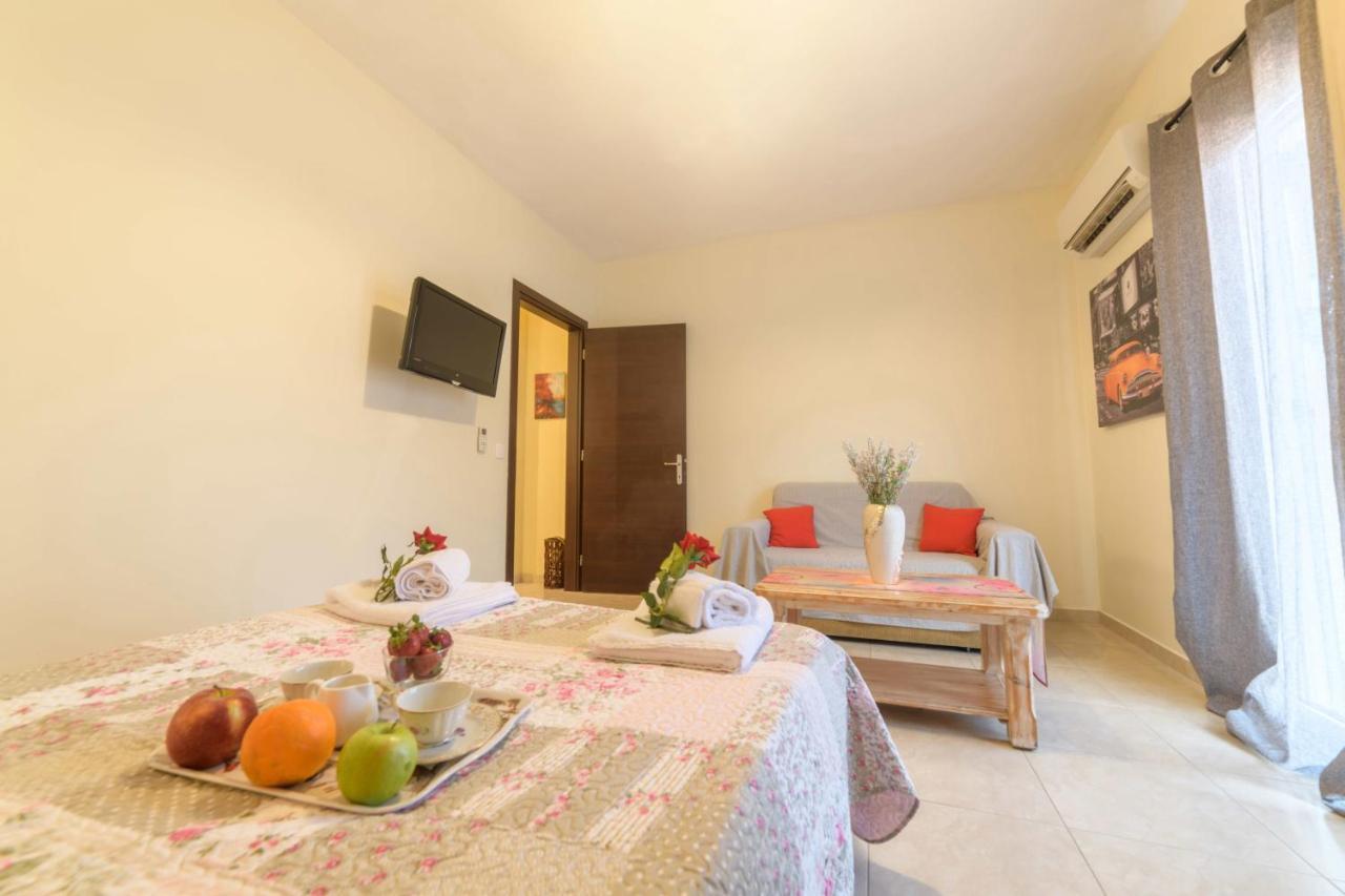 Mantouki Cosy Apartment Corfu  Esterno foto